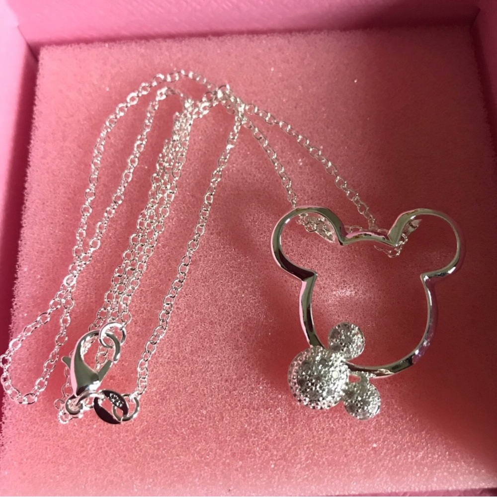 Sterling Silver Necklace with Pendant